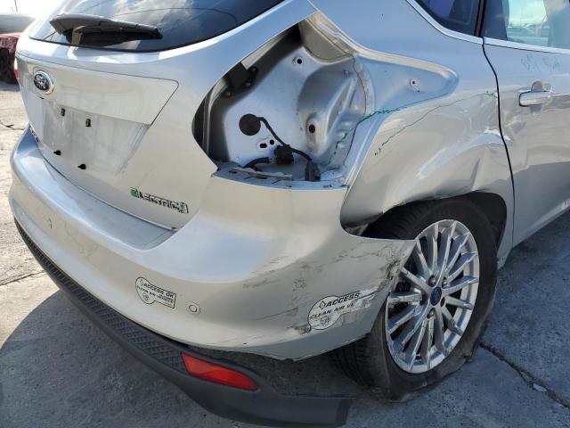 Photo 9 from auction – 2014 FORD FOCUS BEV with VIN 1FADP3R48EL374372