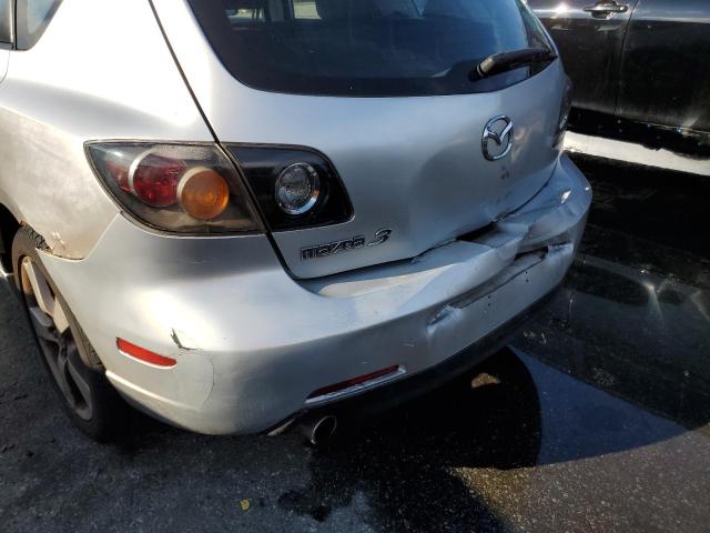 Photo 9 from auction – 2004 MAZDA 3 HATCHBAC with VIN JM1BK143X41105982