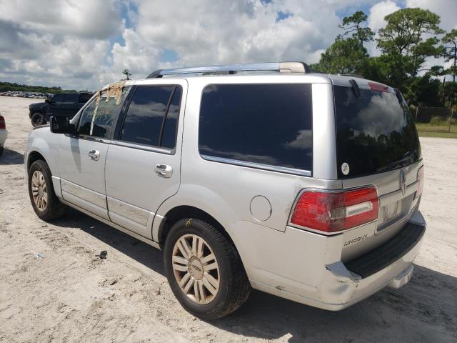 Фото 3 с аукциона – 2011 LINCOLN NAVIGATOR с VIN 5LMJJ2H53BEJ03571