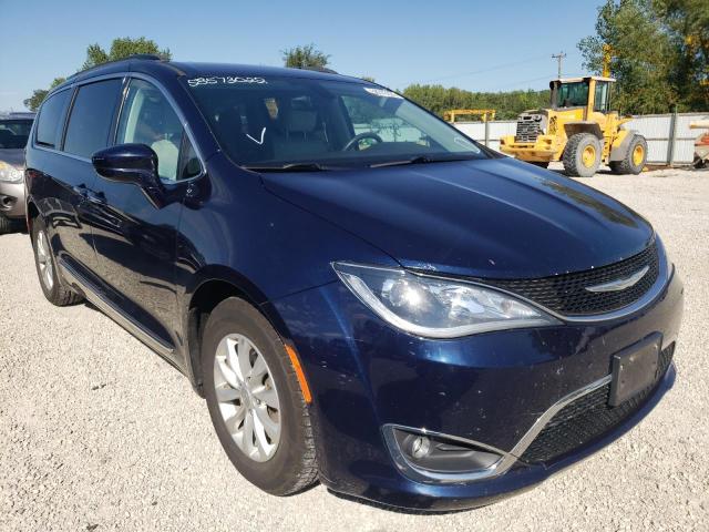 CHRYSLER PACIFICA T 2017 with VIN 2C4RC1BG9HR702656 - Photo from auction