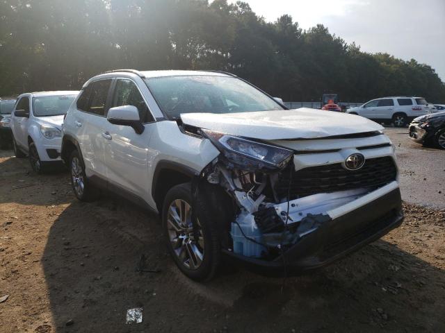TOYOTA RAV4 XLE P 2021 with VIN 2T3C1RFV3MW148761 - Photo from auction