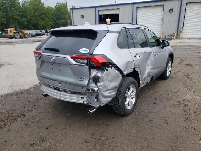 Photo 9 from auction – 2019 TOYOTA RAV4 XLE with VIN JTMP1RFV4KJ017707