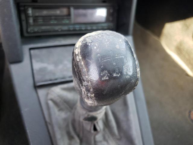 Photo 9 from auction – 1993 ALFA ROMEO 164 with VIN ZARED33E2R6290499