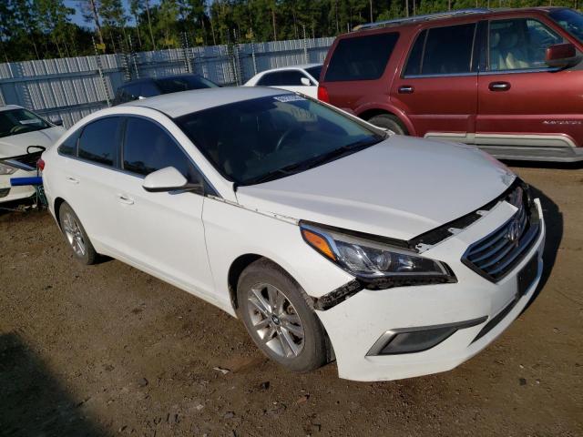 HYUNDAI SONATA SE 2017 with VIN 5NPE24AF5HH580581 - Photo from auction