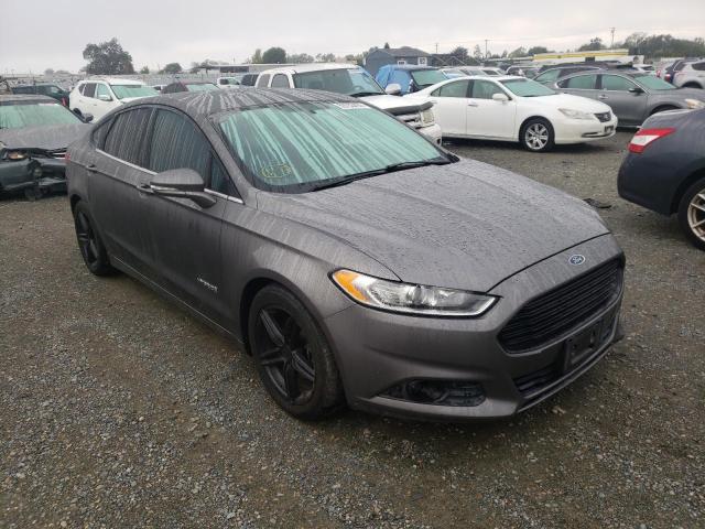FORD FUSION SE 2013 with VIN 3FA6P0LU5DR365385 - Photo from auction