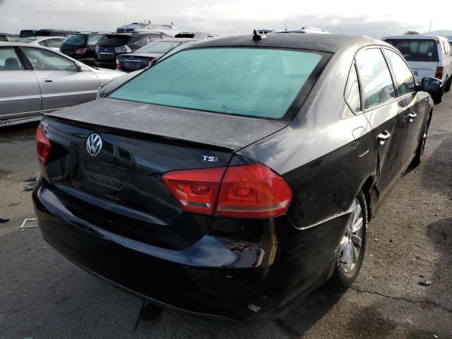 Photo 4 from auction – 2015 VOLKSWAGEN PASSAT S with VIN 1VWAT7A30FC010884