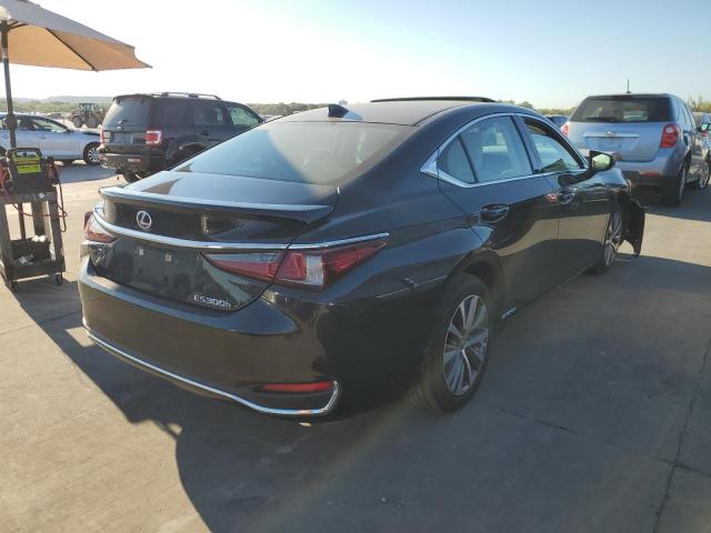 Photo 4 from auction – 2021 LEXUS ES 300H BA with VIN 58ACA1C12MU002212