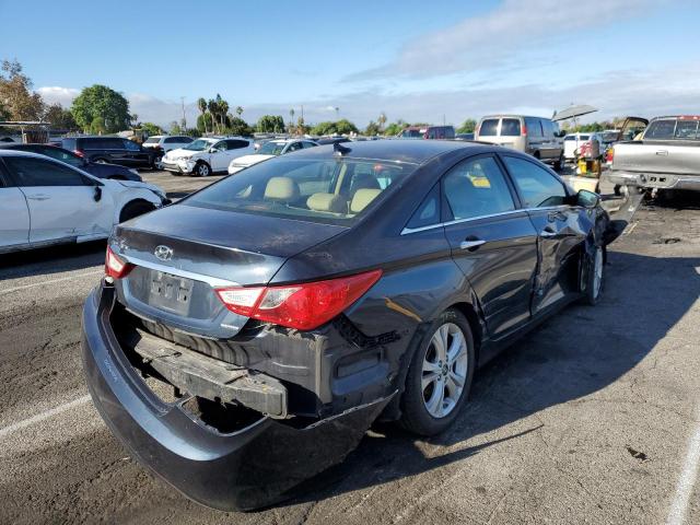 Photo 4 from auction – 2011 HYUNDAI SONATA SE with VIN 5NPEC4AC5BH196004