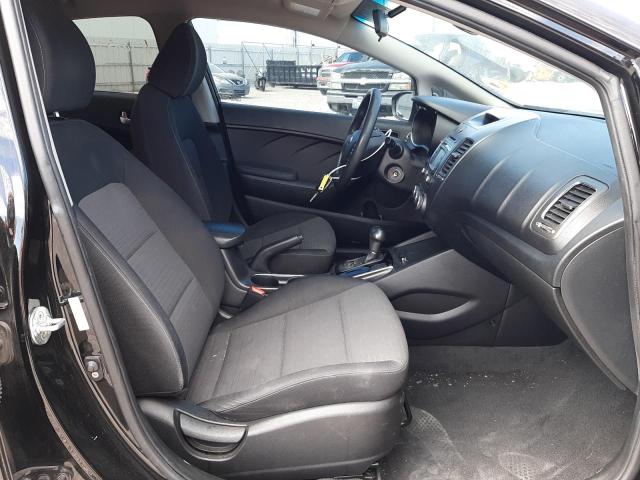 Photo 5 from auction – 2017 KIA FORTE LX with VIN 3KPFL4A74HE099641