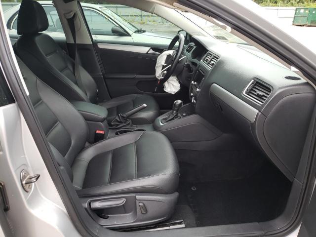 Photo 5 from auction – 2014 VOLKSWAGEN JETTA SE with VIN 3VWD07AJ0EM401650