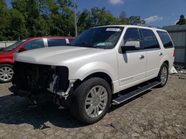Photo 2 from auction – 2011 LINCOLN NAVIGATOR with VIN 5LMJJ2J53BEJ08456