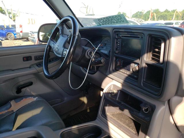 Photo 9 from auction – 2005 CHEVROLET SUBURBAN with VIN 3GNFK16ZX5G164544