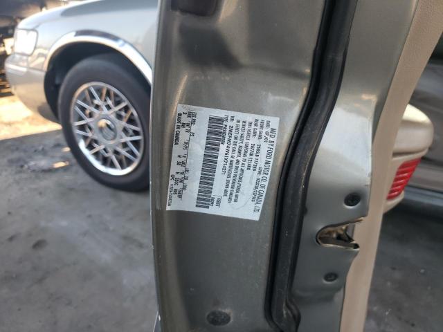 Photo 10 from auction – 2001 MERCURY GRAND MARQ with VIN 2MEFM74W61X714271