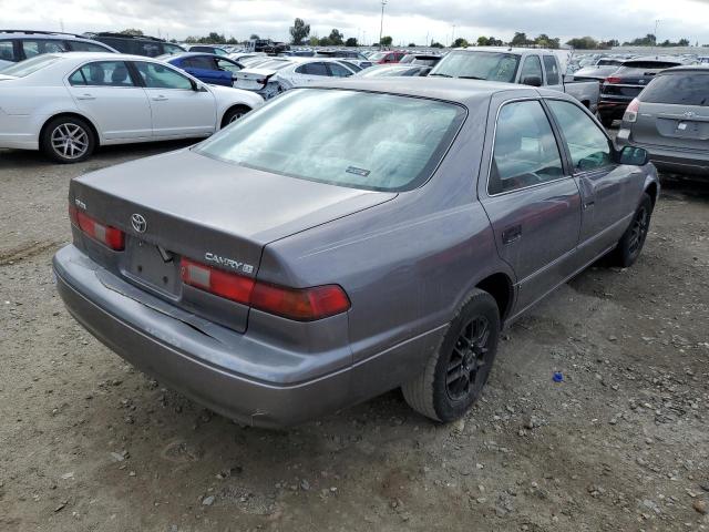 Photo 4 from auction – 1998 TOYOTA CAMRY CE with VIN 4T1BG22KXWU258232