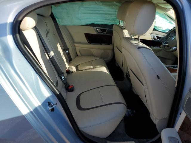 Photo 6 from auction – 2014 JAGUAR XF with VIN SAJWJ0EF7E8U28307
