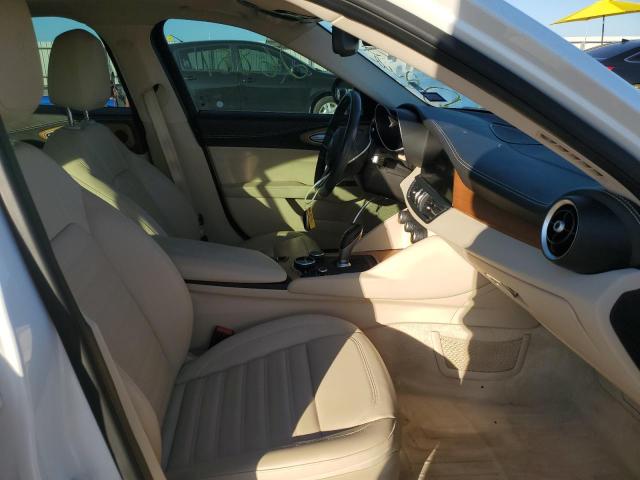Photo 5 from auction – 2018 ALFA ROMEO GIULIA TI with VIN ZARFAECN9J7572775