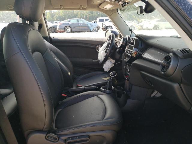 Photo 5 from auction – 2016 MINI COOPER with VIN WMWXP5C59G2D13349