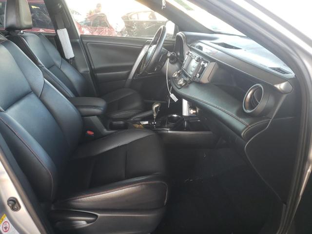 Photo 5 from auction – 2018 TOYOTA RAV4 SE with VIN JTMNFREVXJD113431