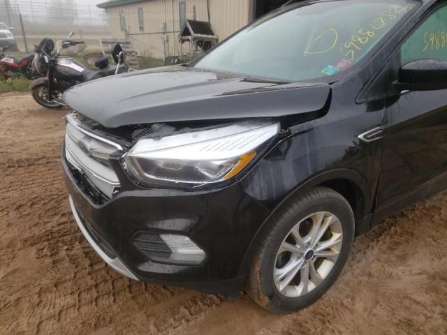 Photo 9 from auction – 2017 FORD ESCAPE SE with VIN 1FMCU0GD5HUB28311