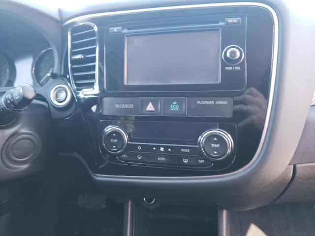 Photo 9 from auction – 2014 MITSUBISHI OUTLANDER with VIN JA4AZ3A32EZ009851