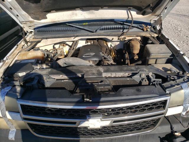 Photo 7 from auction – 2006 CHEVROLET SILVERADO with VIN 1GCHK29UX6E197916