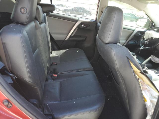 Photo 6 from auction – 2017 TOYOTA RAV4 XLE with VIN JTMWFREV4HJ105003