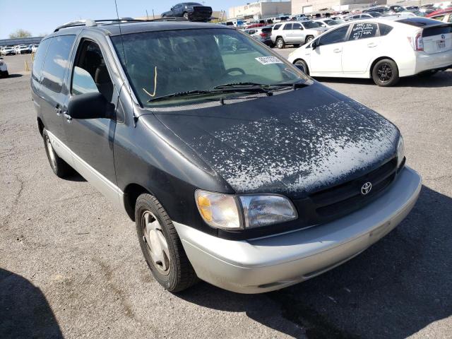 TOYOTA SIENNA LE 2000 with VIN 4T3ZF13C5YU196008 - Photo from auction