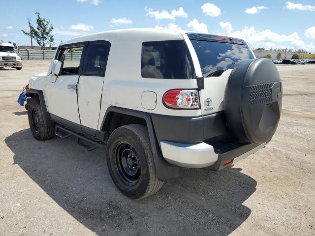 Photo 3 from auction – 2010 TOYOTA FJ CRUISER with VIN JTEBU4BF2AK092235