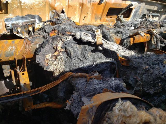 Photo 8 from auction – 2011 NISSAN ROGUE S with VIN JN8AS5MTXBW152257