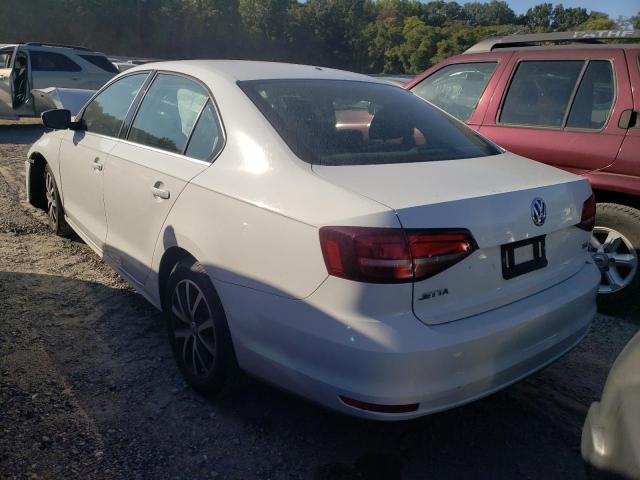 Photo 3 from auction – 2017 VOLKSWAGEN JETTA S with VIN 3VW2B7AJ8HM416032