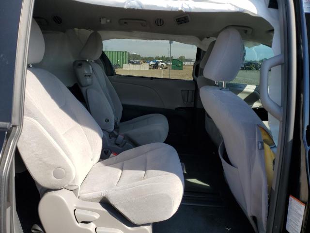 Photo 6 from auction – 2015 TOYOTA SIENNA LE with VIN 5TDKK3DC2FS679722