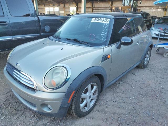Photo 2 from auction – 2008 MINI COOPER with VIN WMWMF33518TT64461