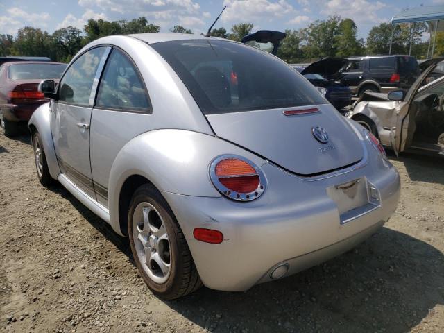 Photo 3 from auction – 2000 VOLKSWAGEN BEETLE with VIN 3VWCC21C1YM410935