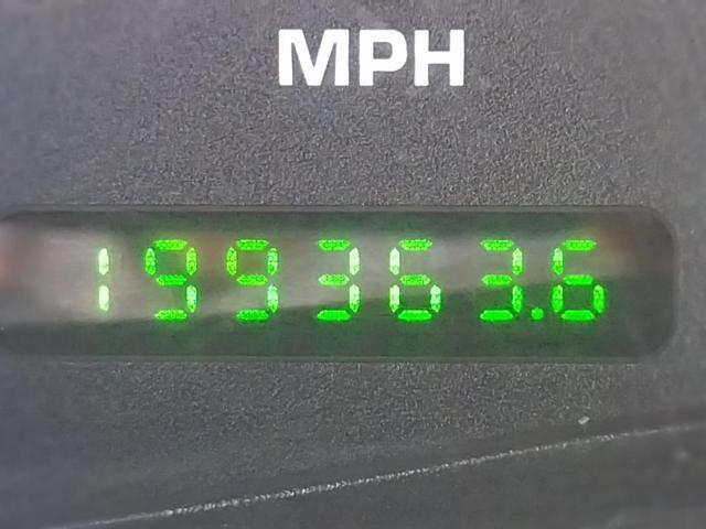 Photo 8 from auction – 2005 FORD EXCURSION with VIN 1FMNU43S55ED42791