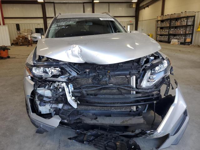 Photo 9 from auction – 2017 NISSAN ROGUE S with VIN KNMAT2MV9HP544996
