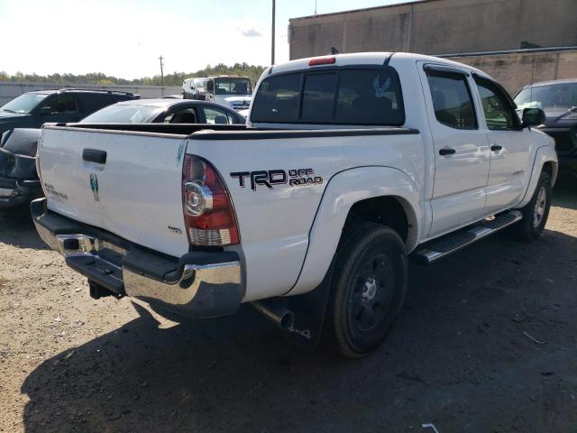 Photo 4 from auction – 2015 TOYOTA TACOMA DOU with VIN 3TMLU4EN9FM178556