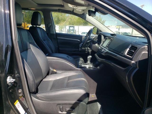 Photo 5 from auction – 2017 TOYOTA HIGHLANDER with VIN 5TDJZRFH2HS374078