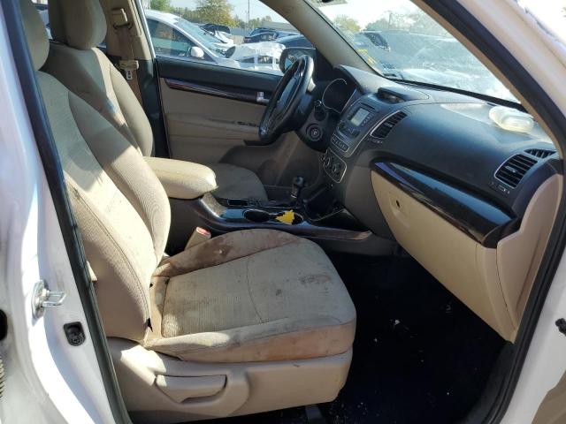 Photo 5 from auction – 2014 KIA SORENTO LX with VIN 5XYKT3A64EG488178