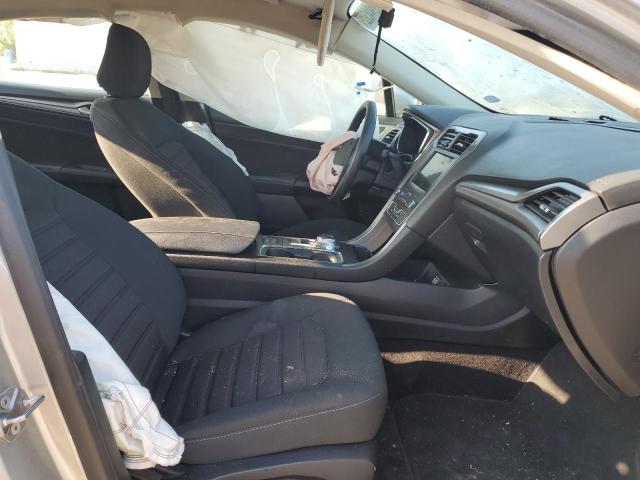 Photo 5 from auction – 2020 FORD FUSION SE with VIN 3FA6P0LU1LR104673