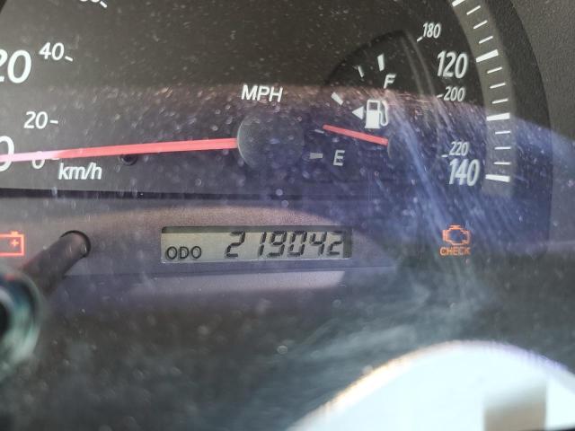 Photo 8 from auction – 2004 TOYOTA CAMRY LE with VIN 4T1BE32K74U816398