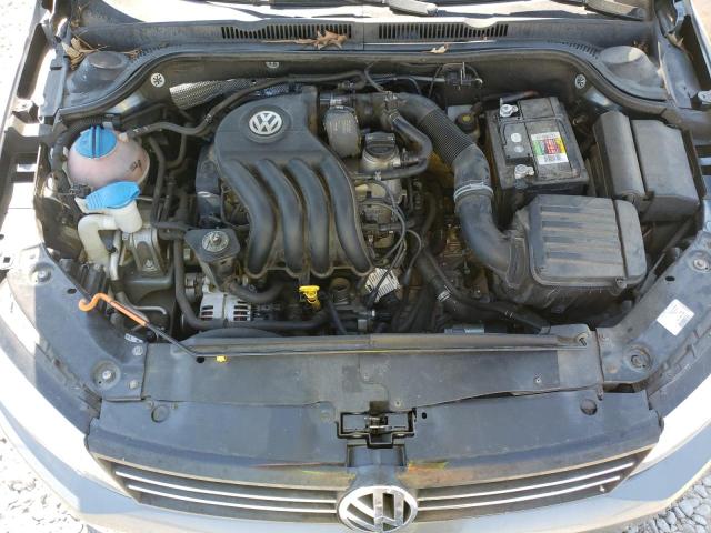 Photo 7 from auction – 2014 VOLKSWAGEN JETTA BASE with VIN 3VW2K7AJ5EM313159