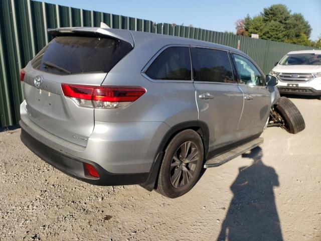 Photo 4 from auction – 2019 TOYOTA HIGHLANDER with VIN 5TDBZRFH6KS923874