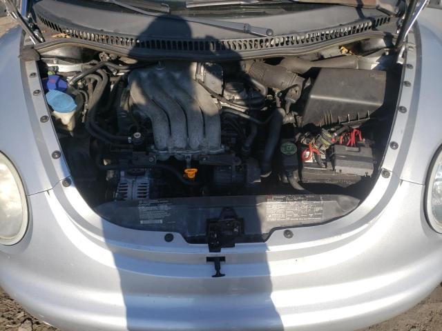 Photo 7 from auction – 2002 VOLKSWAGEN BEETLE with VIN 3VWCK21CX2M435066