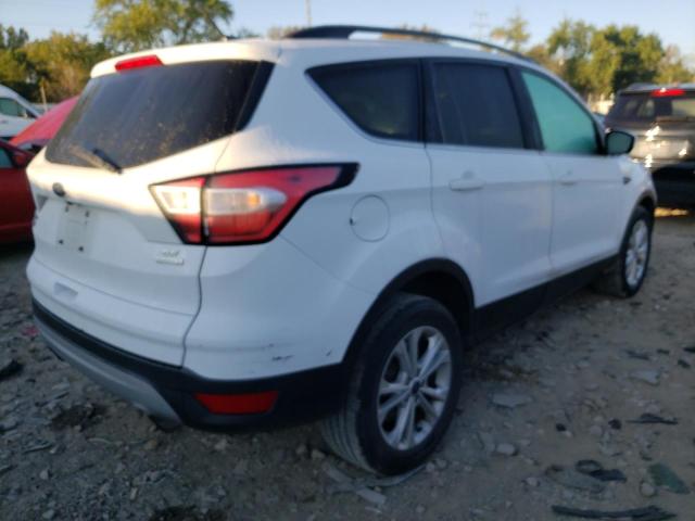 Foto 4 de la subasta – 2017 FORD ESCAPE SE con VIN 1FMCU0GD7HUE03435