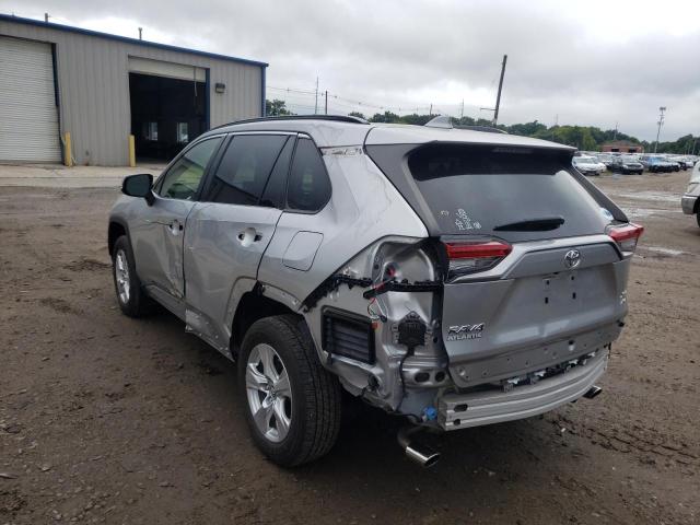 Photo 3 from auction – 2019 TOYOTA RAV4 XLE with VIN JTMP1RFV4KJ017707