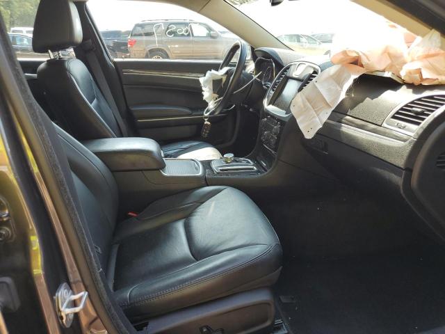 Photo 5 from auction – 2016 CHRYSLER 300 LIMITE with VIN 2C3CCAAG9GH161544