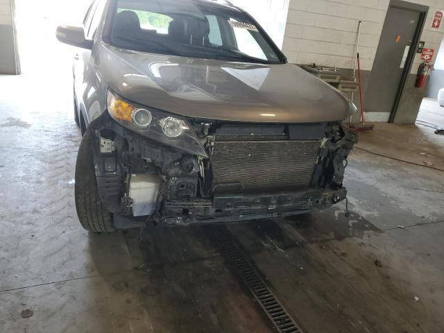 Photo 9 from auction – 2013 KIA SORENTO LX with VIN 5XYKTDA62DG424645