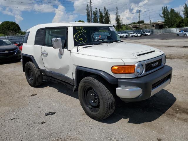 TOYOTA FJ CRUISER 2010 with VIN JTEBU4BF2AK092235 - Photo from auction