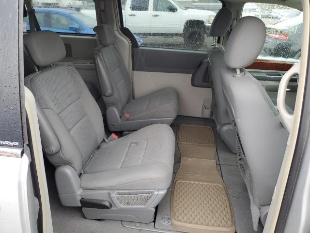 Photo 6 from auction – 2009 CHRYSLER TOWN AND C with VIN 2A8HR54199R572057
