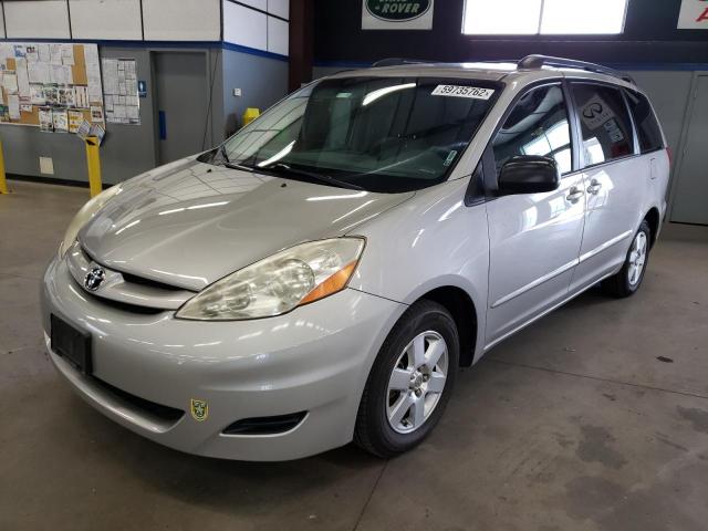 Photo 2 from auction – 2010 TOYOTA SIENNA CE with VIN 5TDKK4CC8AS309519